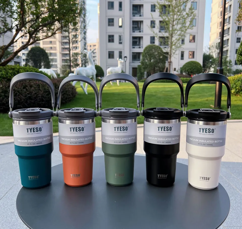 Large capacity coffee mugs Double wall stainless steel Vacuum insulated cold closet water bottle portable car tumbler